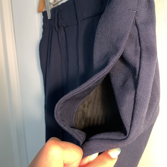 Club Monaco Medium Elastic Stretch Waist Casual Navy Blue Cropped Pants - Picture 5 of 7